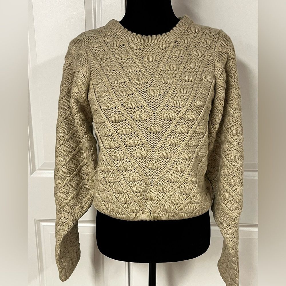 Lulu’s Balloon Sleeve Knit Sweater